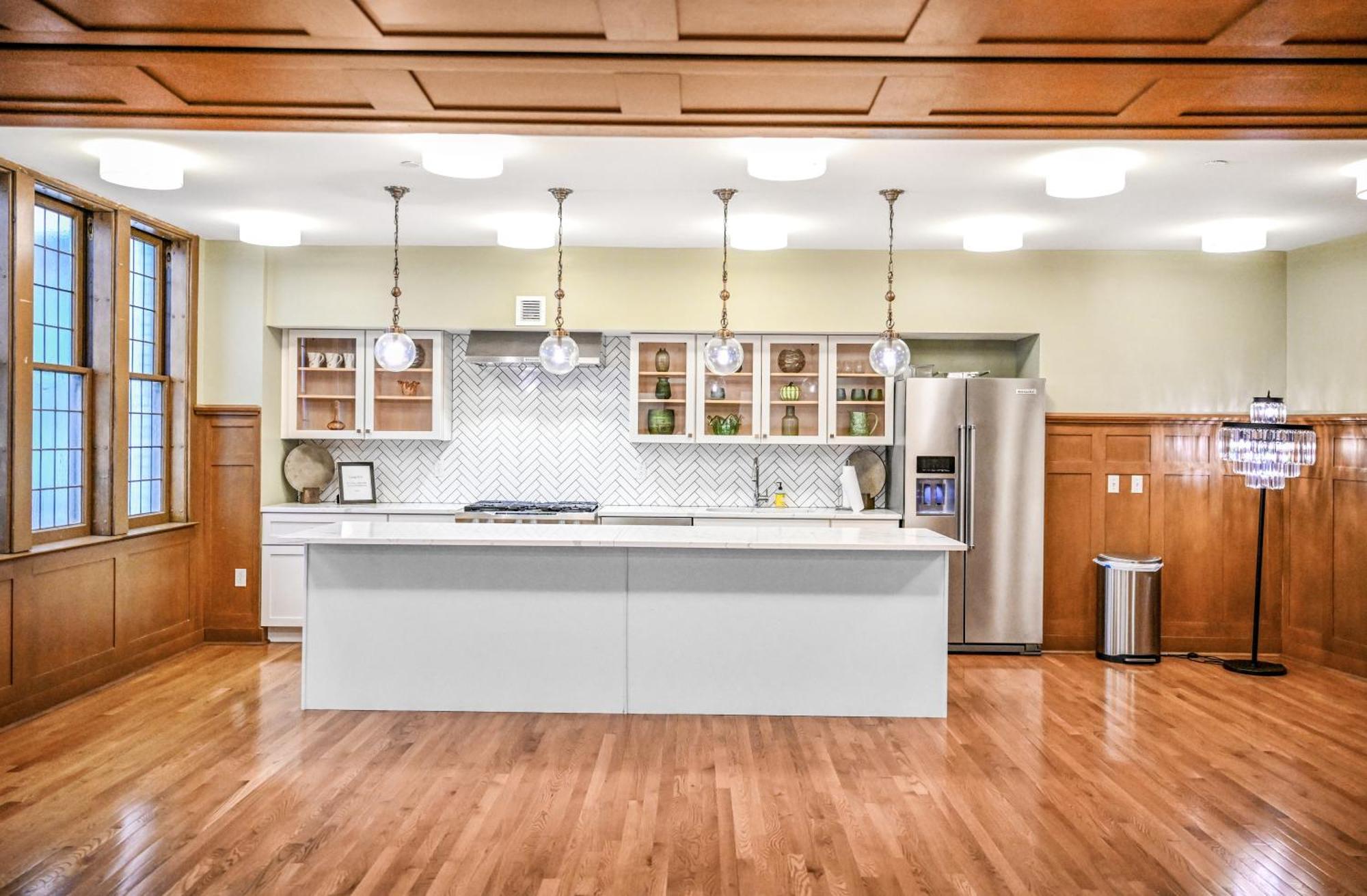 Heart Of Dt With Free Pool & Steam Plus Gym Luxe 812 Cleveland Bagian luar foto