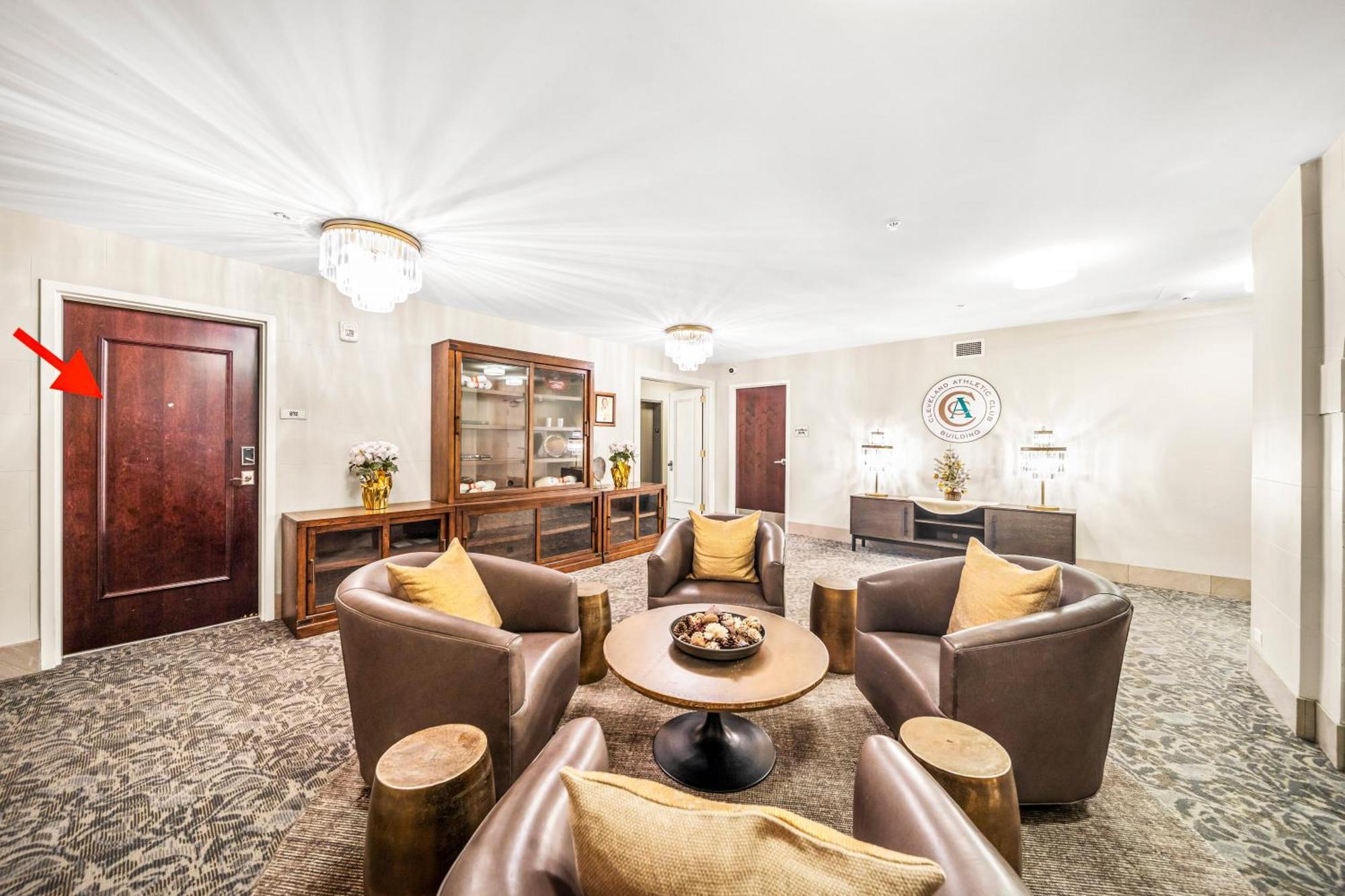 Heart Of Dt With Free Pool & Steam Plus Gym Luxe 812 Cleveland Bagian luar foto